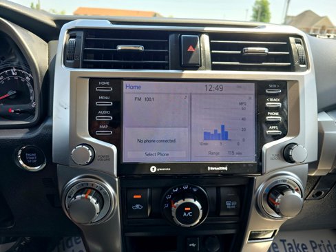 Used 2022 Toyota 4Runner SR5 image 33
