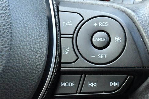 Used 2019 Toyota RAV4 Limited image 27