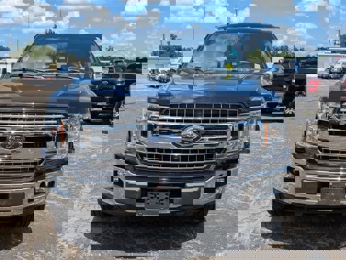 Used 2020 Ford F150 XLT w/ Equipment Group 302A Luxury image 9