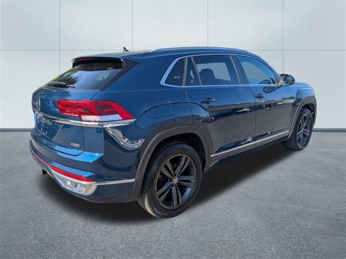Used 2022 Volkswagen Atlas Cross Sport SEL R-Line image 3