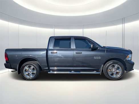 Used 2018 RAM 1500 Express w/ Express Value Package image 3