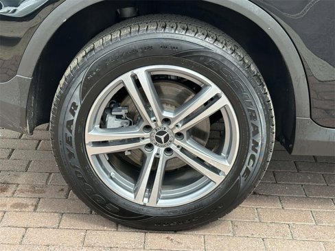 Used 2022 Mercedes-Benz GLC 300 4MATIC image 25