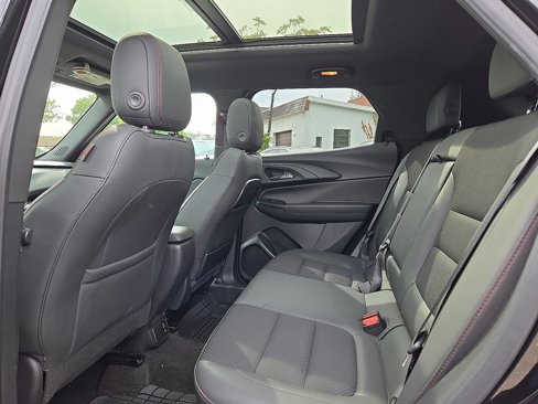 Used 2021 Chevrolet TrailBlazer RS w/ Sun and Liftgate Package image 15
