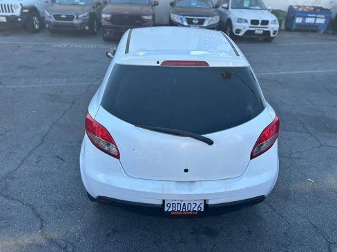 Used 2011 MAZDA MAZDA2 Sport image 18