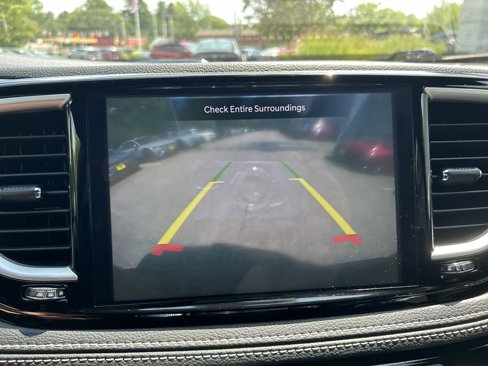 Used 2021 Chrysler Pacifica Touring w/ S Appearance Package image 27