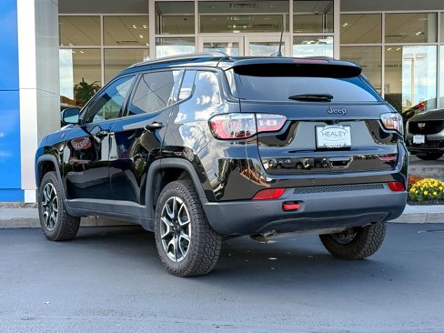 Used 2024 Jeep Compass Trailhawk w/ Trailhawk Convenience Group image 2