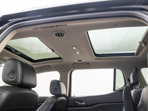 Used 2017 GMC Acadia Denali w/ Technology Package image 17