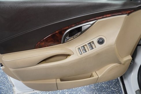 Used 2013 Buick LaCrosse image 14