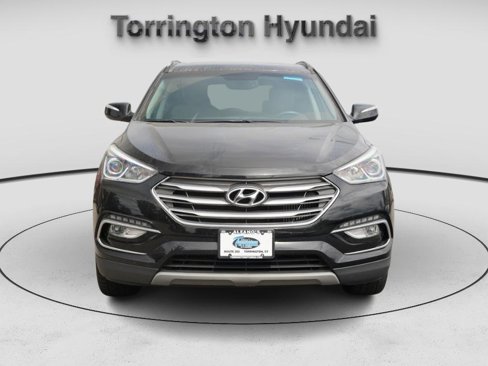 Used 2018 Hyundai Santa Fe Sport 2.0T image 2