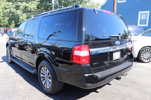 Used 2017 Ford Expedition EL XLT image 3