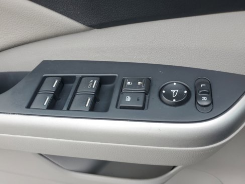 Used 2014 Honda CR-V EX-L image 14