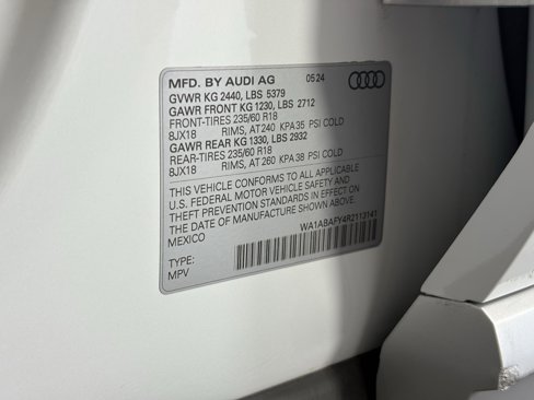 Used 2024 Audi Q5 2.0T Premium w/ Convenience Package image 27