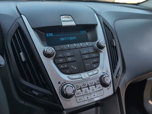 Used 2013 Chevrolet Equinox LS image 24