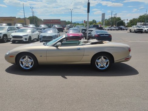Used 1999 Jaguar XK8 Convertible image 16