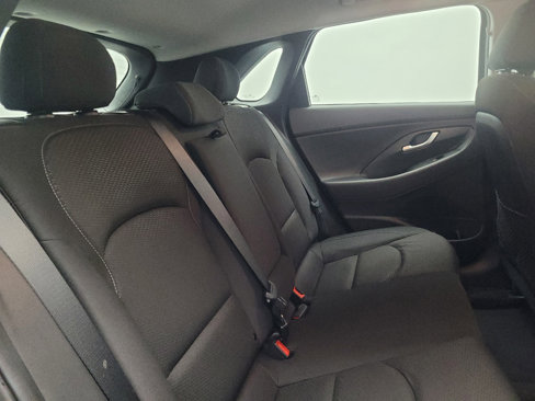 Used 2020 Hyundai Elantra GT image 21