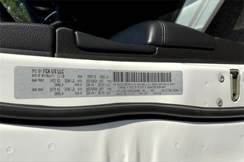 Used 2019 Jeep Grand Cherokee Altitude image 30