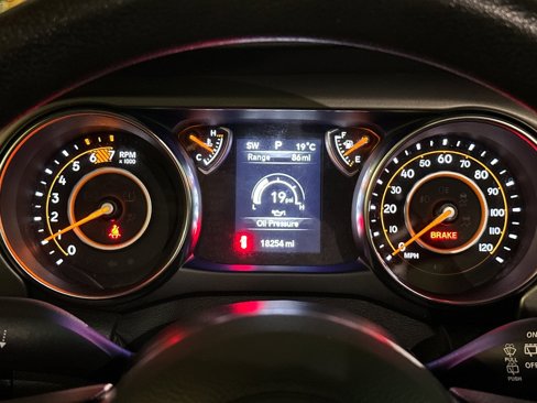 Certified 2021 Jeep Wrangler Sport image 23