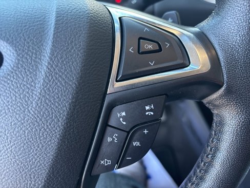 Used 2019 Ford Edge Titanium w/ Cold Weather Package image 19