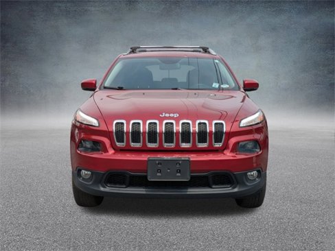 Used 2016 Jeep Cherokee Latitude w/ Safety/Convenience Group image 9