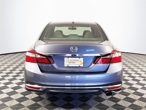 Used 2016 Honda Accord EX-L image 7
