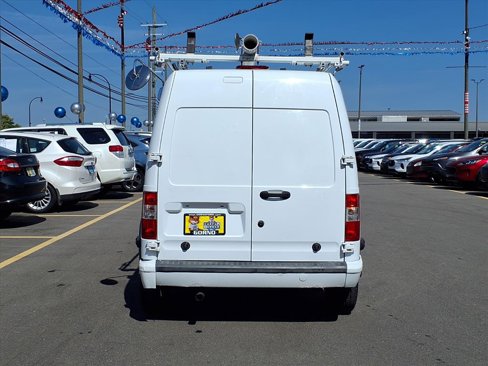 Used 2010 Ford Transit Connect XLT image 17