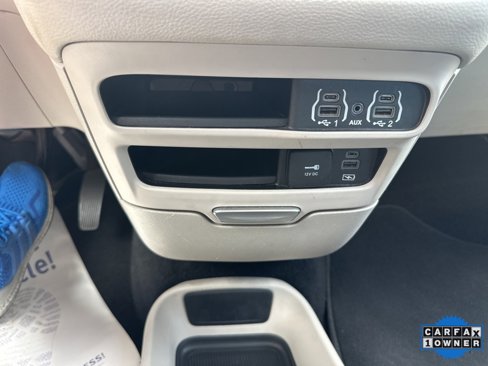 Used 2022 Chrysler Pacifica Touring-L image 68