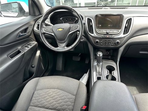 Used 2018 Chevrolet Equinox LT w/ Sun & Infotainment Package image 15