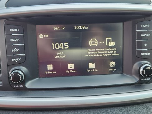 Used 2019 Kia Sorento L image 23