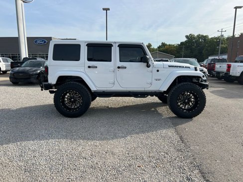 Used 2017 Jeep Wrangler Unlimited Sahara w/ Max Tow Package image 9