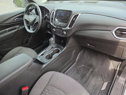 Used 2020 Chevrolet Equinox LT image 18
