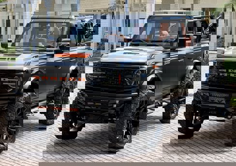 Used 2025 Ford Bronco Outer Banks image 5