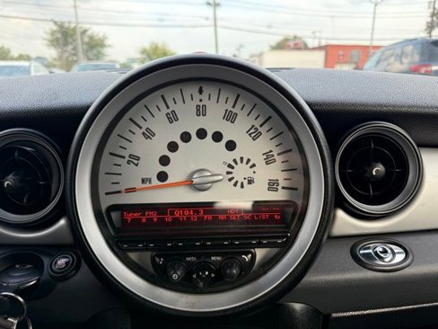 Used 2012 MINI Cooper Convertible image 30