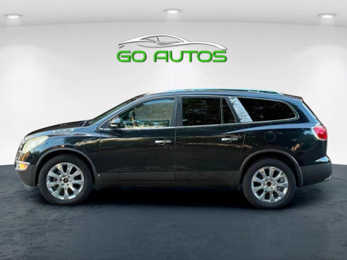 Used 2010 Buick Enclave CXL w/ Trailering Provision Package image 3