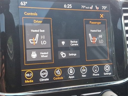 Used 2020 Jeep Grand Cherokee Altitude image 24