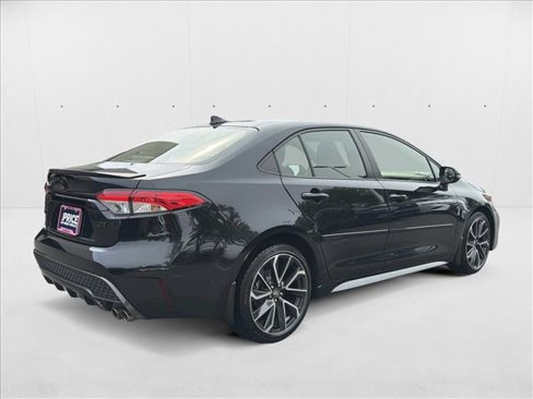 Used 2022 Toyota Corolla SE image 5