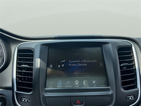 Used 2016 Chrysler 200 Limited w/ Anniversary Edition image 15