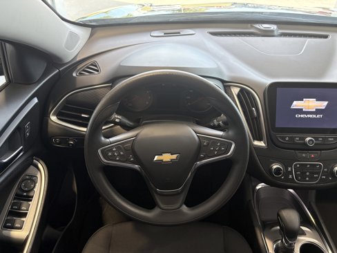 Used 2024 Chevrolet Malibu LT image 11