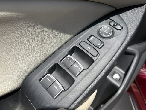 Certified 2018 Honda Accord Touring image 9