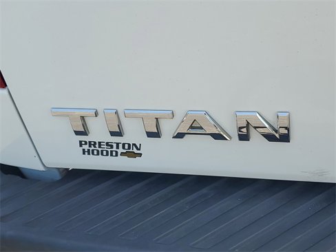 Used 2011 Nissan Titan SL w/ SL Max Utility Pkg image 9