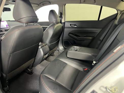 Used 2024 Nissan Altima 2.5 SR image 27