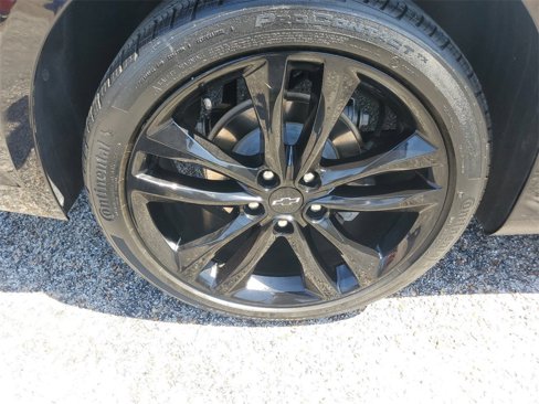 Used 2020 Chevrolet Malibu LT w/ Midnight Edition image 9