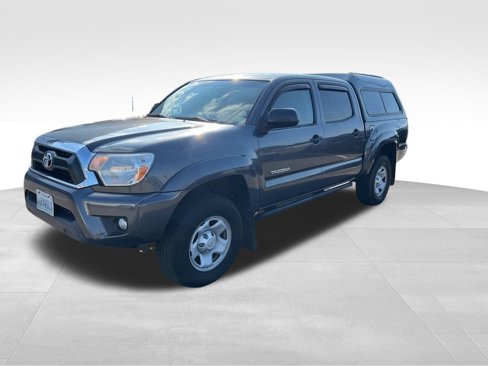 Used 2014 Toyota Tacoma PreRunner image 22