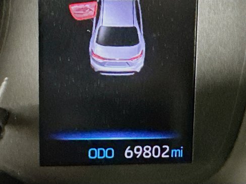 Used 2020 Toyota Corolla SE image 18