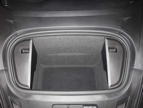 Used 2023 Porsche Taycan image 27