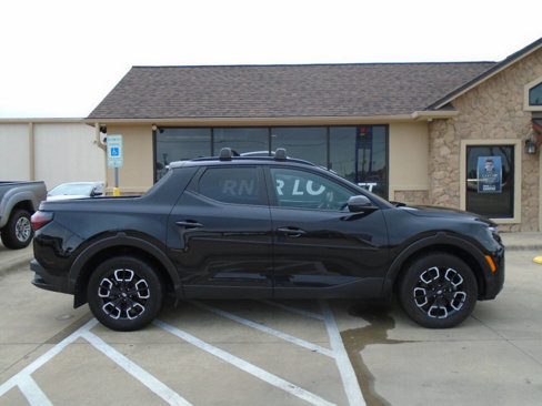 Used 2022 Hyundai Santa Cruz SEL Premium image 5