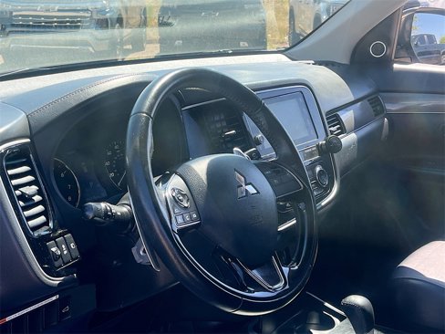 Used 2019 Mitsubishi Outlander GT image 9