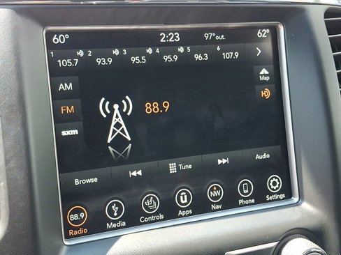 Used 2018 Jeep Grand Cherokee Limited image 17