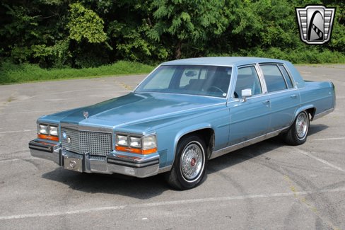 Used 1987 Cadillac Brougham image 23