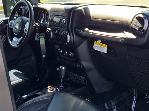 Used 2016 Jeep Wrangler Sport image 10