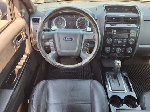 Used 2010 Ford Escape Limited image 6